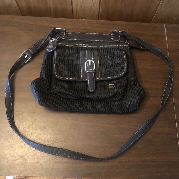 The Sak Black Crossbody Bag with Adjustable Strap and Compact Design - Picture 1 of 8